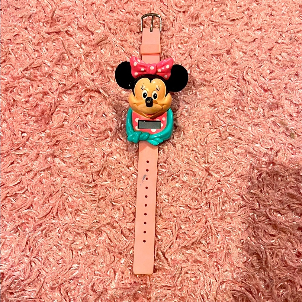 Adorable Minnie Mouse Pink Watch